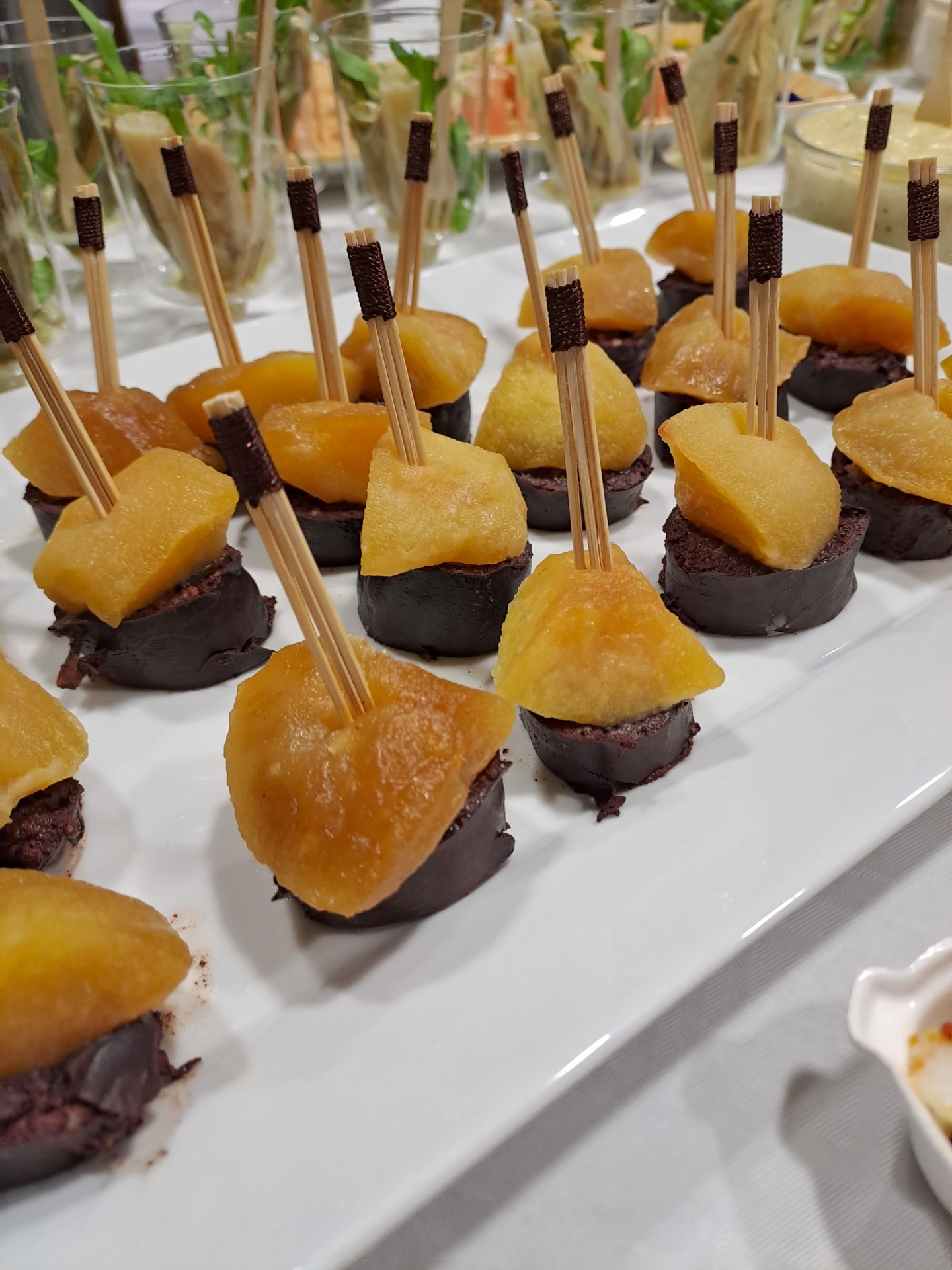 Brochette de boudin noir Ananas rôti