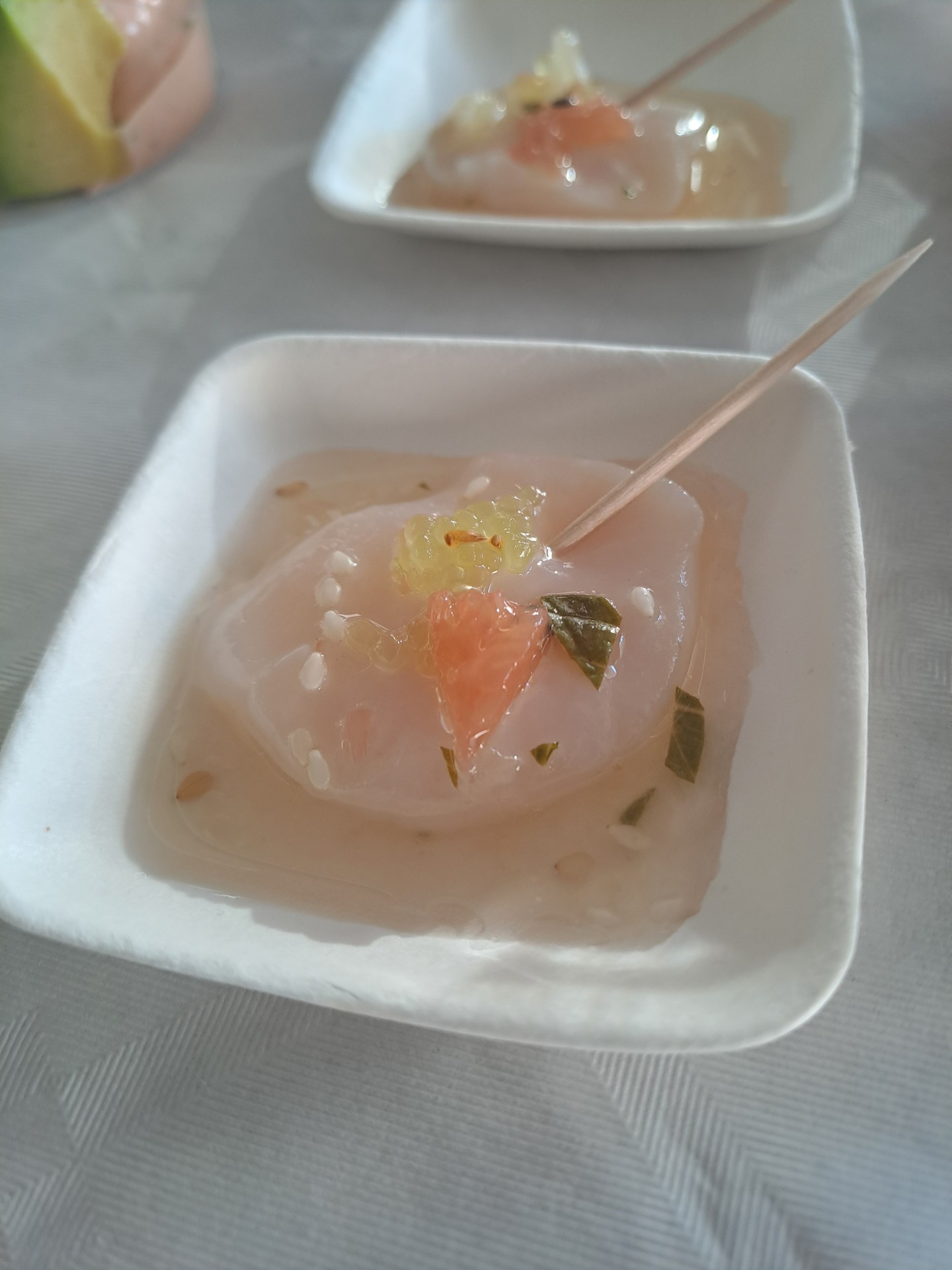 Carpaccio de Saint-Jacques au citron Caviar