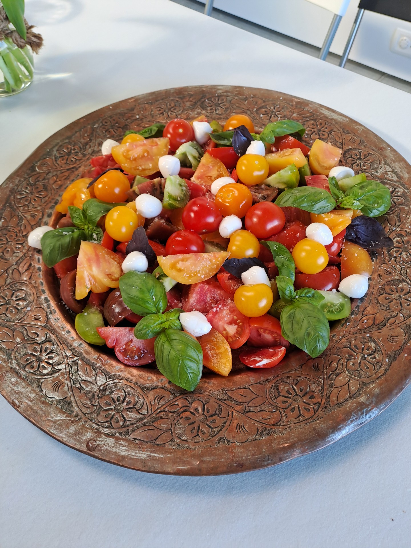 Tableau de tomates bille de mozzarella