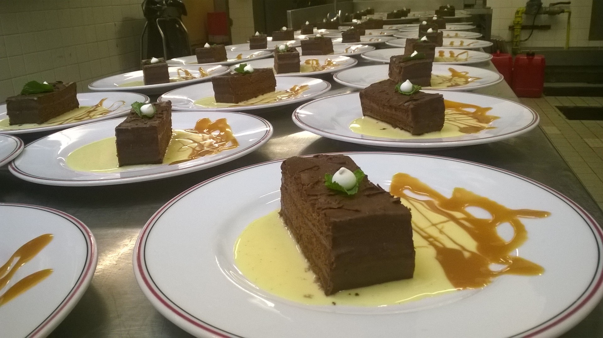 Craquant au chocolat crème Anglaise maison